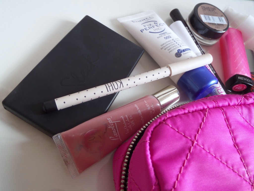 What's in my travel make-up bag