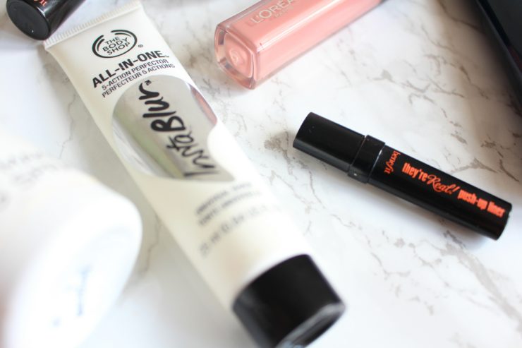 What's in my holiday makeup bag