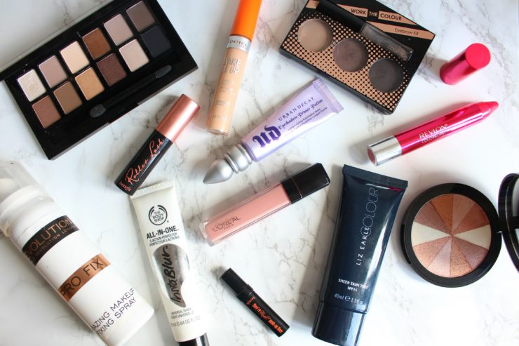 What's in my holiday makeup bag