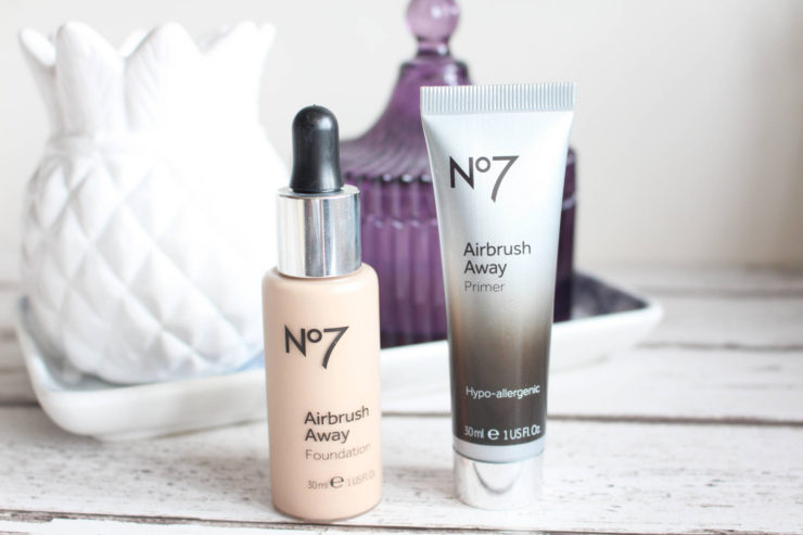 Boots No7 Airbrush Away Foundation and Primer 