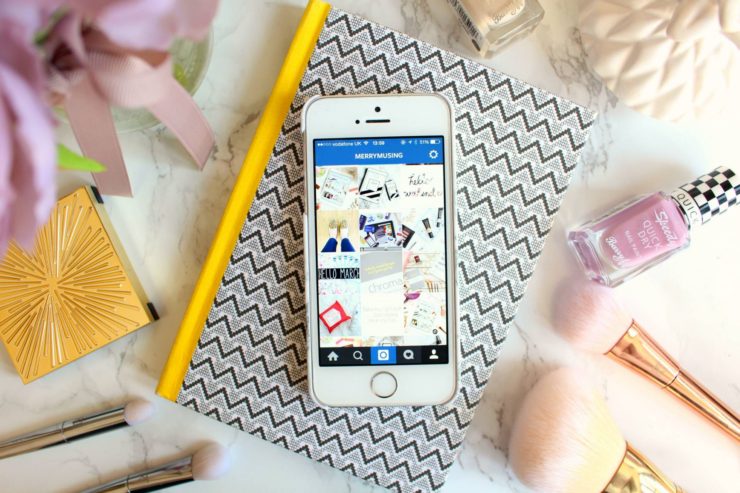 9 signs you're addicted to social media