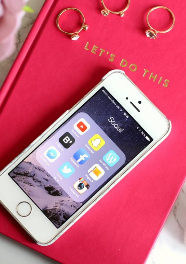 How to maintain a healthy relationship with social media