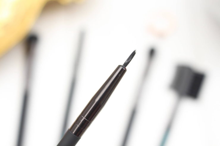 L.A.B.2 Makeup Brushes
