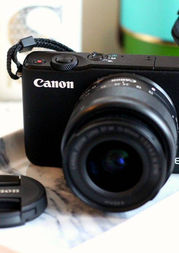 Canon EOS M10