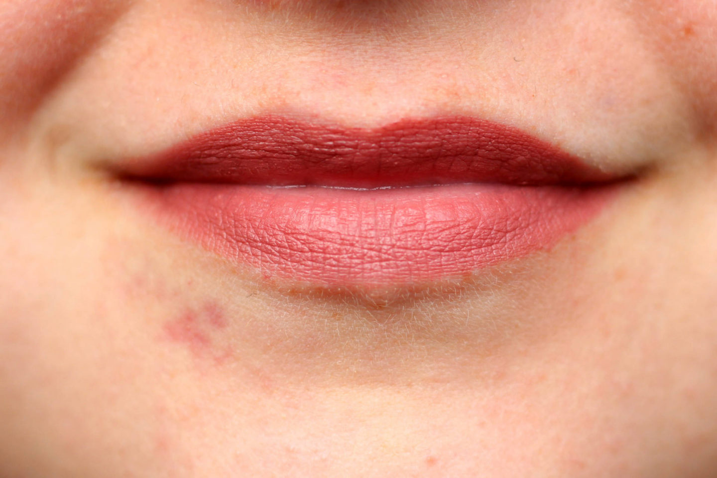 Thin Stick Lipstick in Sugar