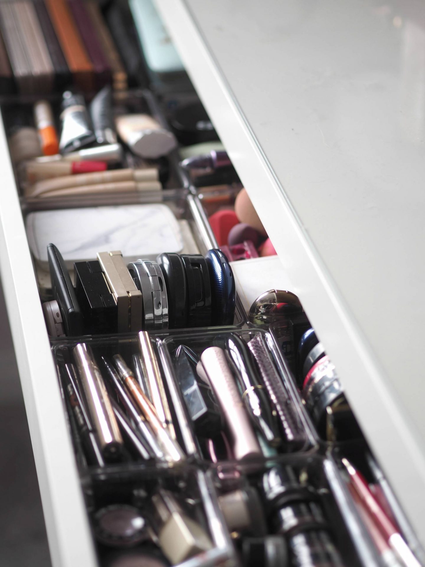 Downsizing my makeup collection | Merry Musing