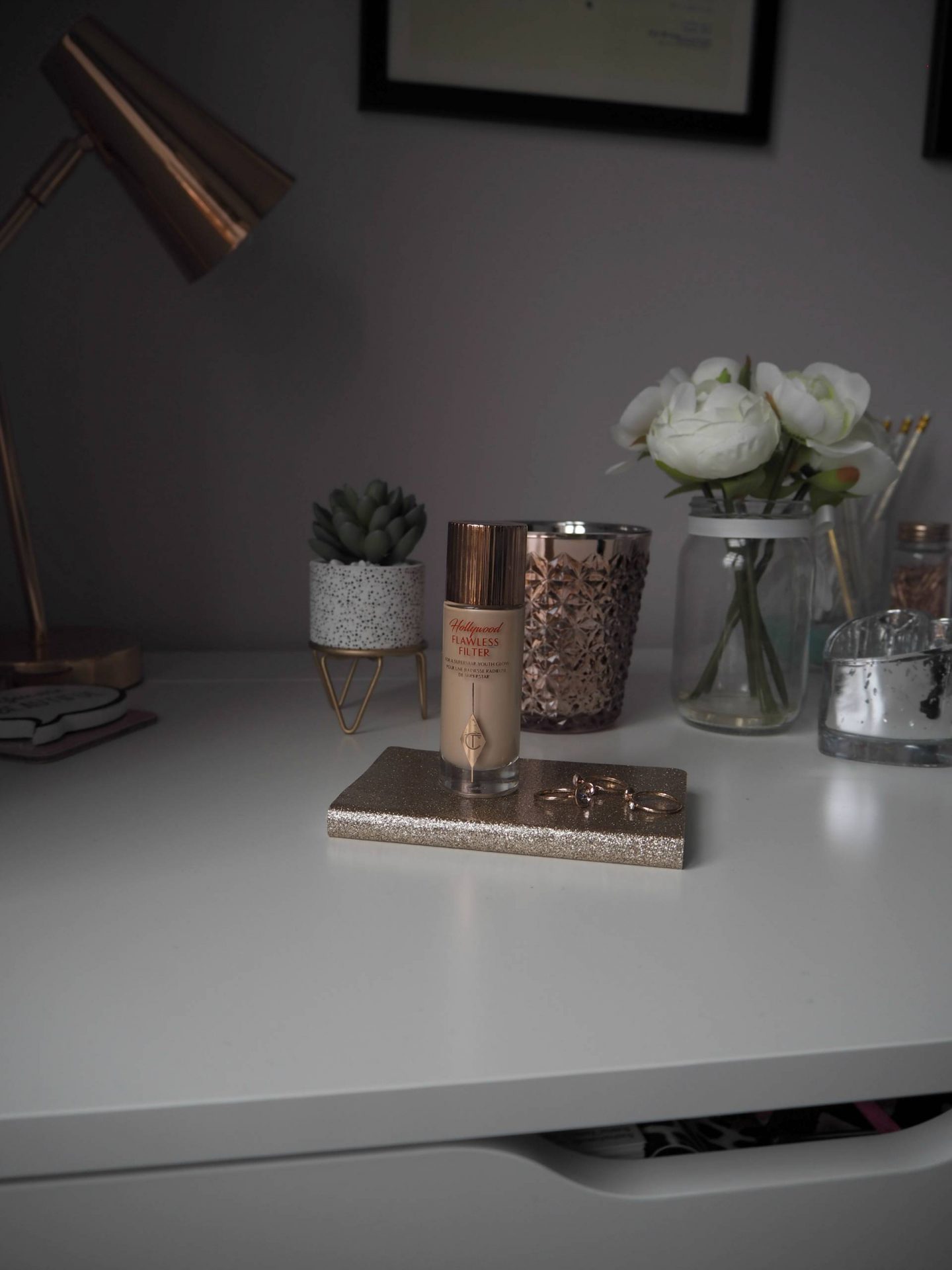 Why the Olympus Pen 45mm lens is the perfect lens for a blogger