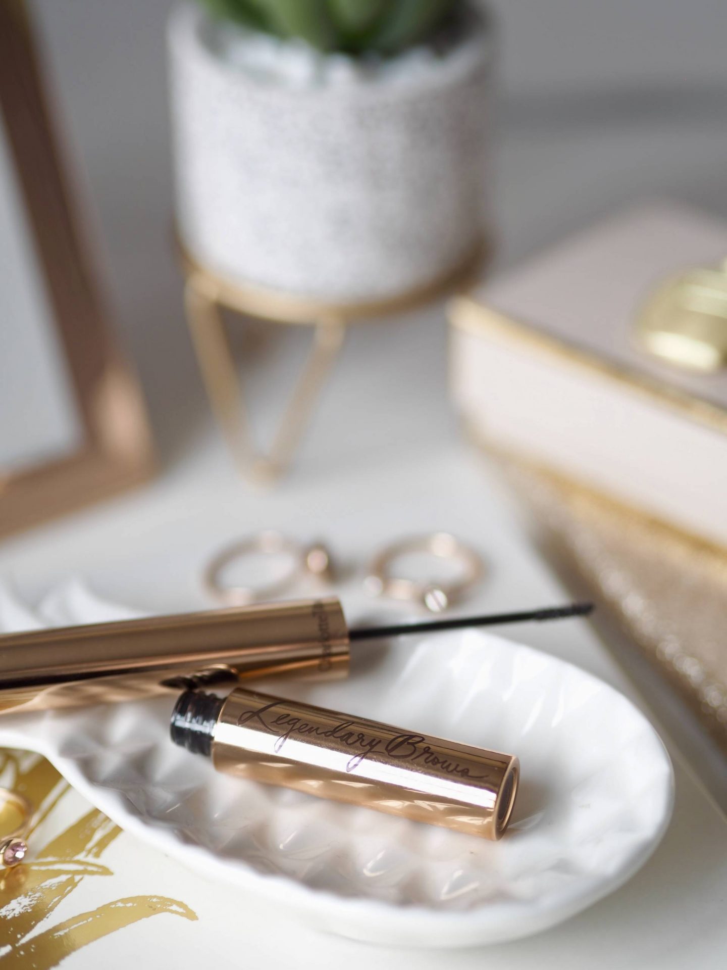 Charlotte Tilbury Legendary Brows