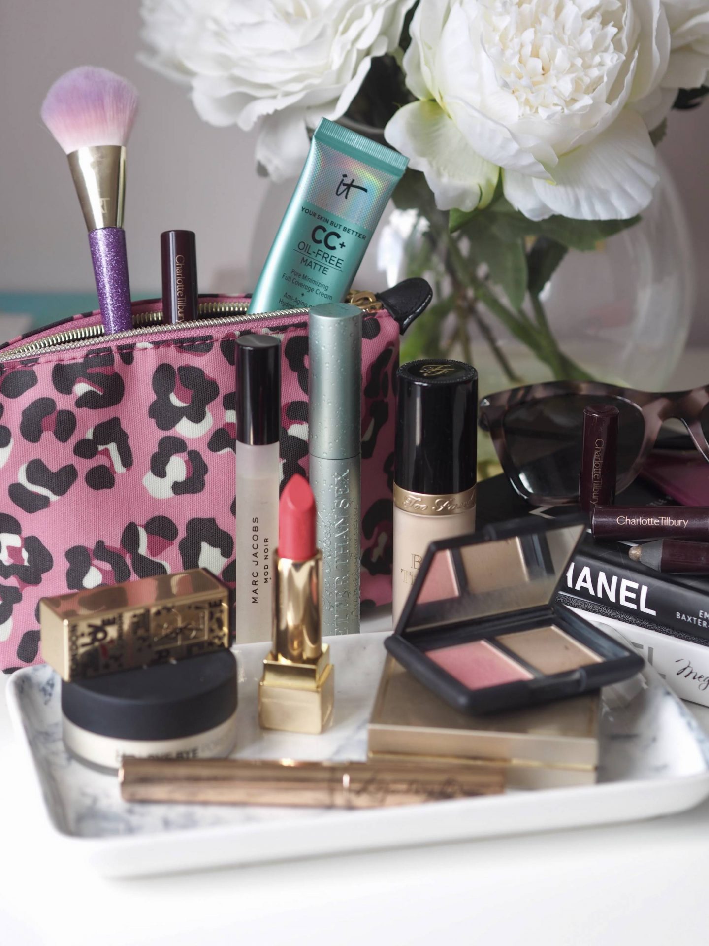 Holiday makeup bag