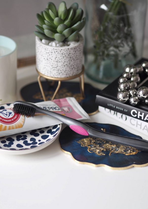 Three steps to healthier and whiter looking teeth